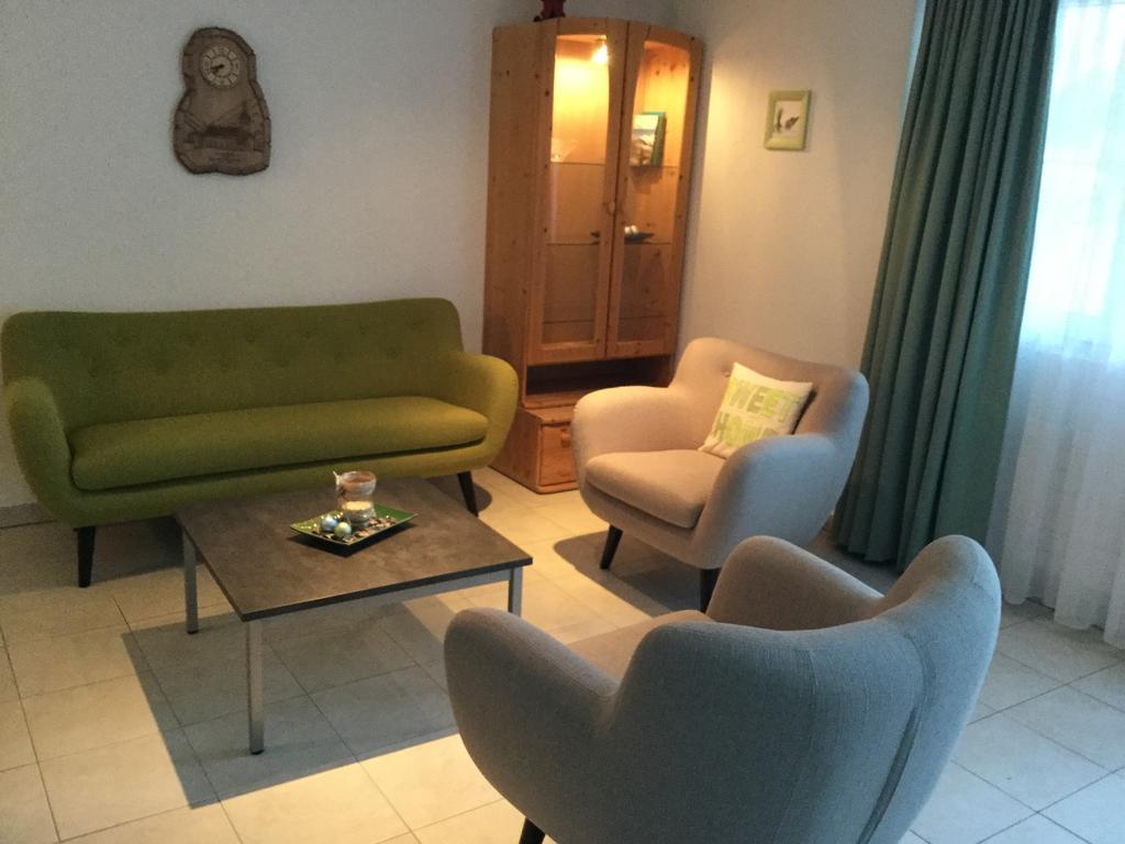 Haus Mondelli Appartement Saas-Almagell Buitenkant foto