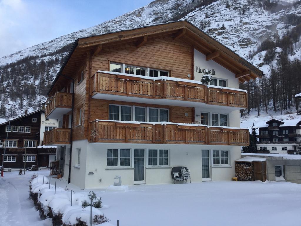 Haus Mondelli Appartement Saas-Almagell Buitenkant foto