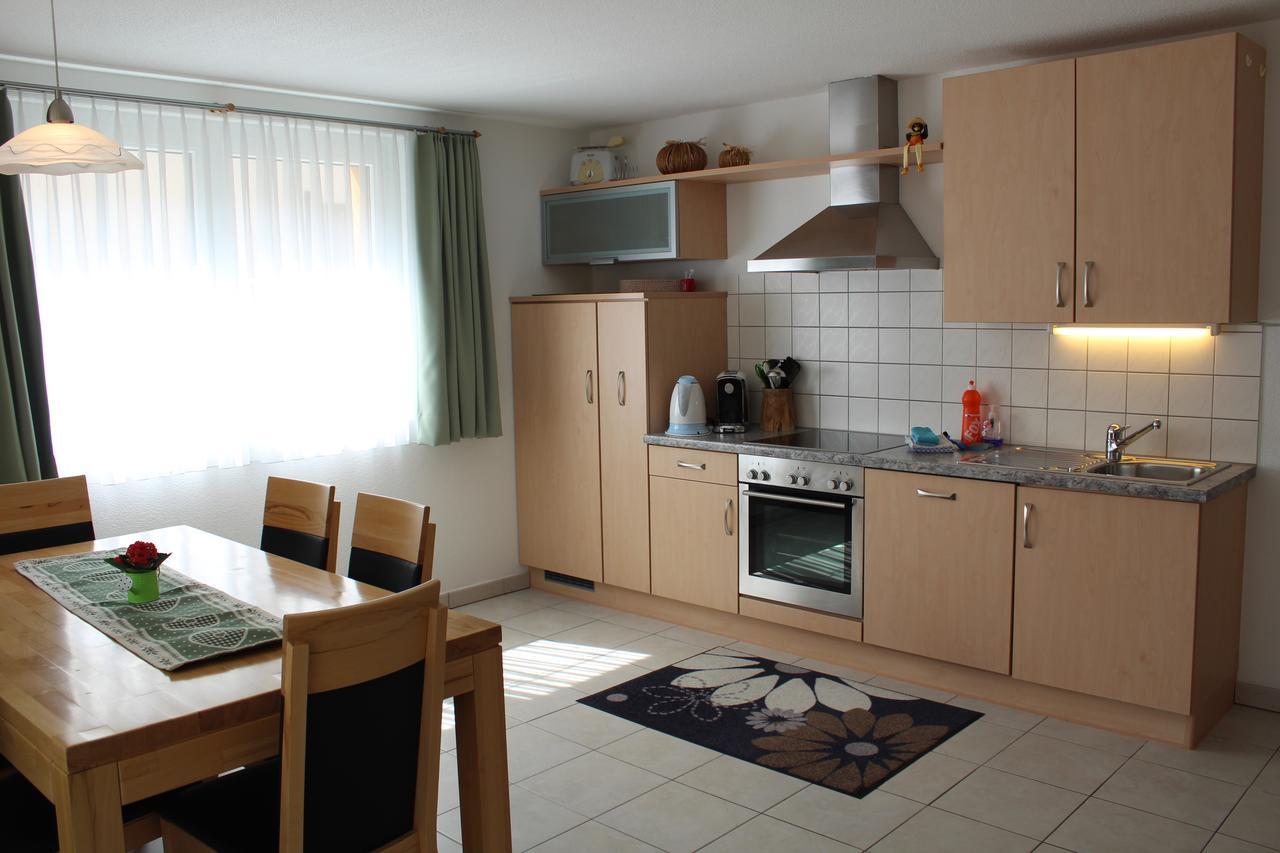 Haus Mondelli Appartement Saas-Almagell Buitenkant foto